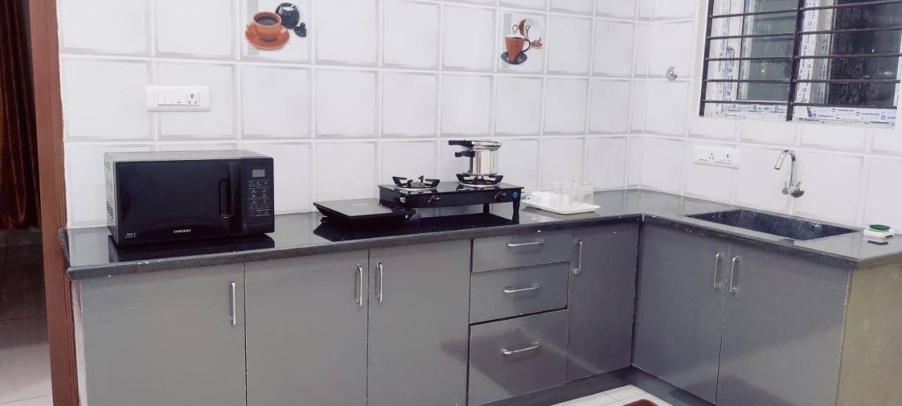 Suvarna Elite - Premium Apartment Hotel マイソール エクステリア 写真