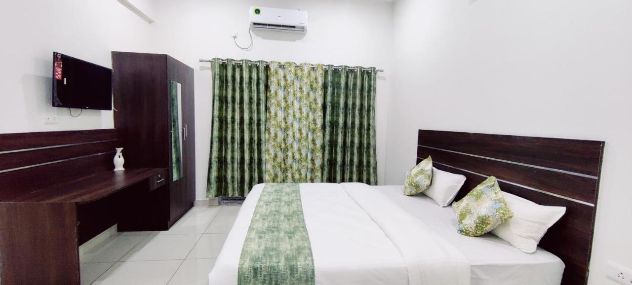 Suvarna Elite - Premium Apartment Hotel マイソール エクステリア 写真